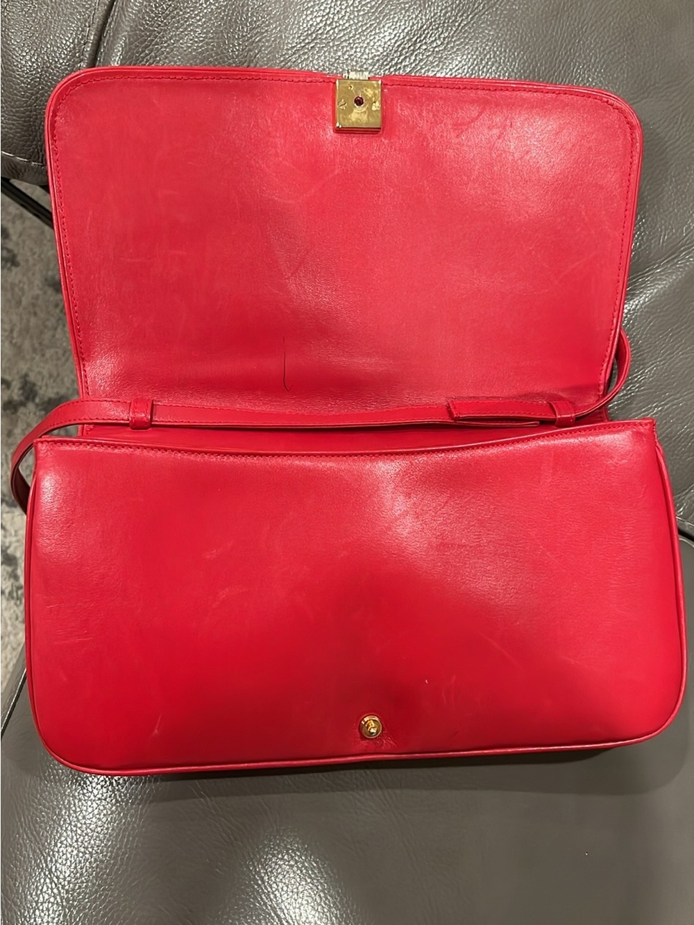 Gucci vintage Red Women’s Shoulder Bag EUC - Picture 7 of 16